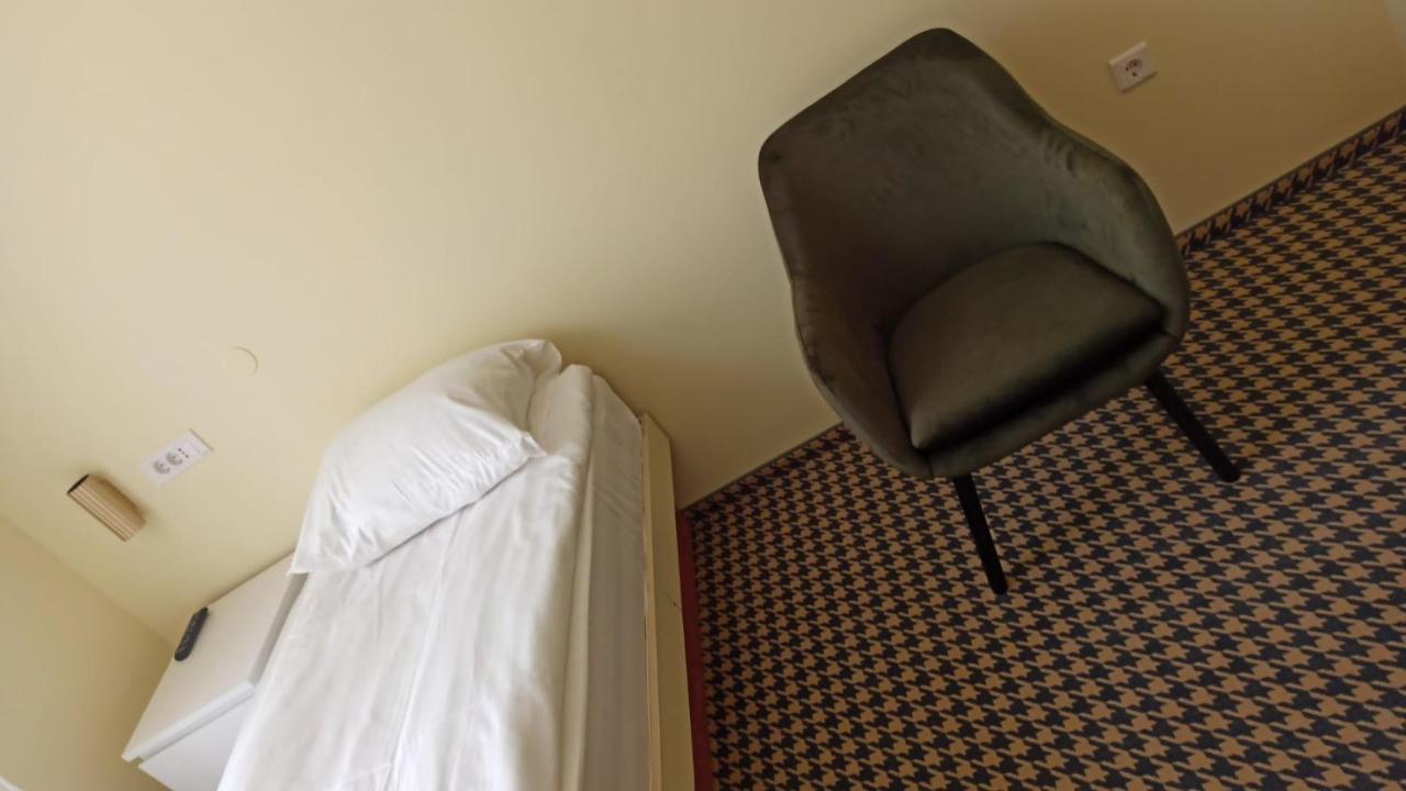 Hotel Astoria City Center Iasi Ngoại thất bức ảnh