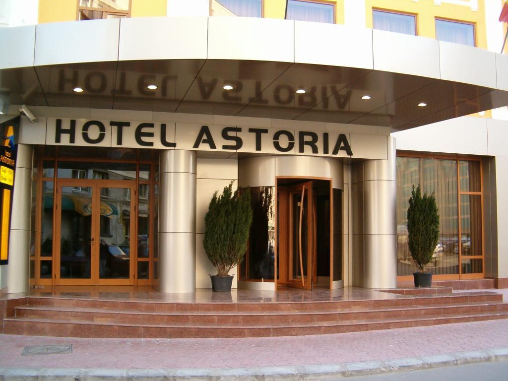 Hotel Astoria City Center Iasi Ngoại thất bức ảnh