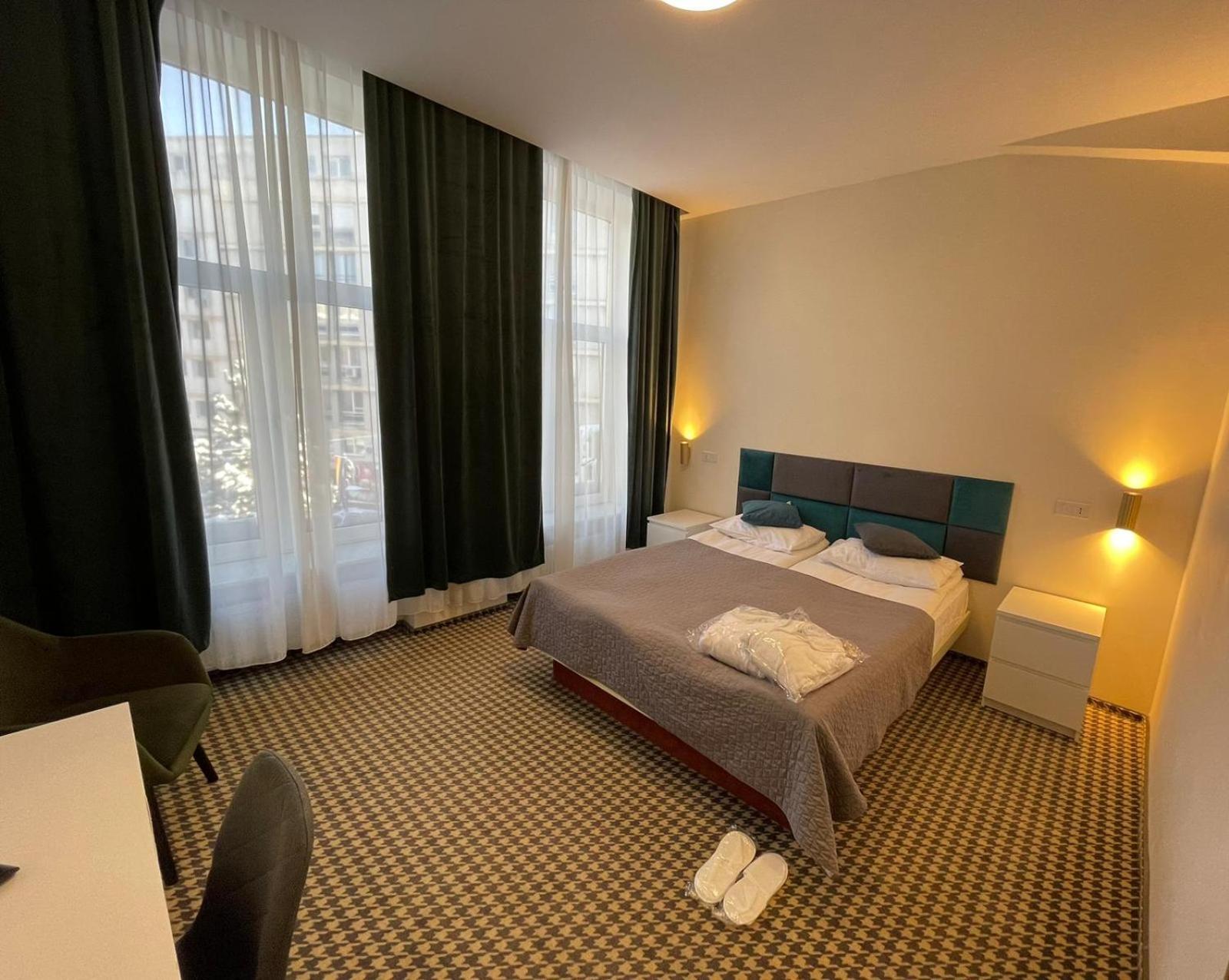 Hotel Astoria City Center Iasi Ngoại thất bức ảnh