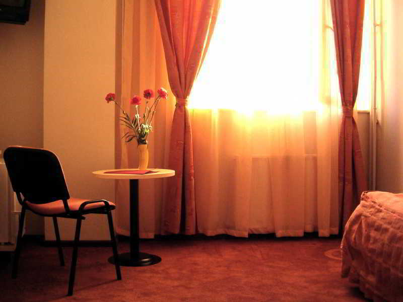 Hotel Astoria City Center Iasi Ngoại thất bức ảnh